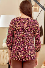 The Signature Lizzy 3/4 Sleeve Floral Print Top Curvy (Plum)