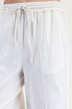 Mineral Washed Denim  (White)