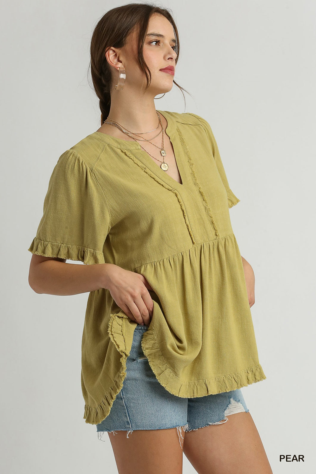 Seraphina's Breeze Linen V-Neck Pleated Top with Ruffled Fray (Pear)