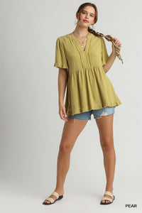 Seraphina's Breeze Linen V-Neck Pleated Top with Ruffled Fray (Pear)