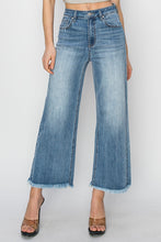 Risen High Rise Crop Wide Leg Fray Hem Jeans (Medium)