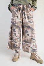 Camouflage Print Washed Terry Cloth Pants