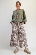 Camouflage Print Washed Terry Cloth Pants