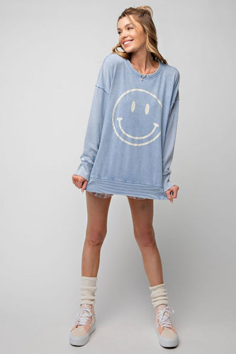 Mineral Wash Smiley Happy Face Pullover Curvy (Peri Blue)