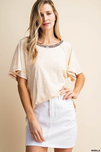 Leopard Print Neckline Top (Vanilla)