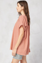 Miren Crinkled V-Neck Short Sleeve Top (Salmon)