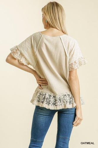 Delilah Floral Lace Raglan Sleeve Top (Oatmeal)