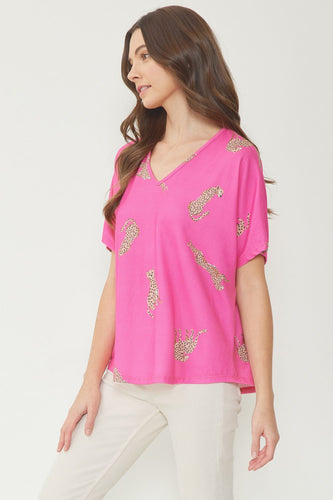 Myra Cheetah Top Deep V-Neck Short Sleeve Top (Fuchsia)