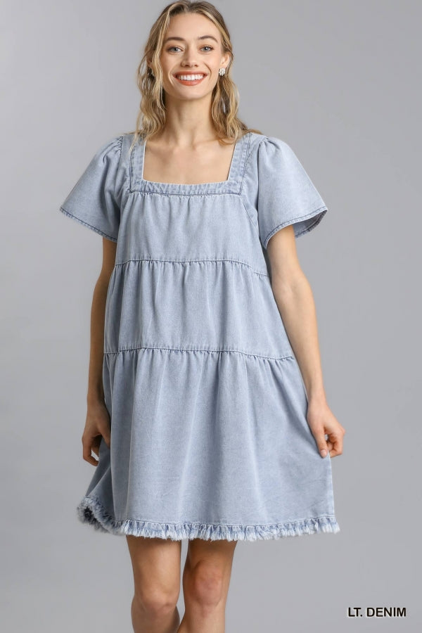 Square Neckline Short Sleeve Denim Dress (Light Denim)