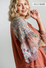 Jacklyn Floral and Animal Mixed Printed Bell Sleeve Curvy (Clay)