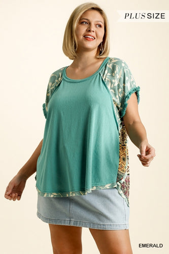 Nora Multi Print Back Hi Low Top Curvy (Emerald)